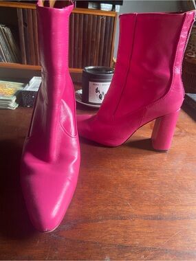 Women’s Hot Pink Block Heel Ankle Boots Zara excellent condition